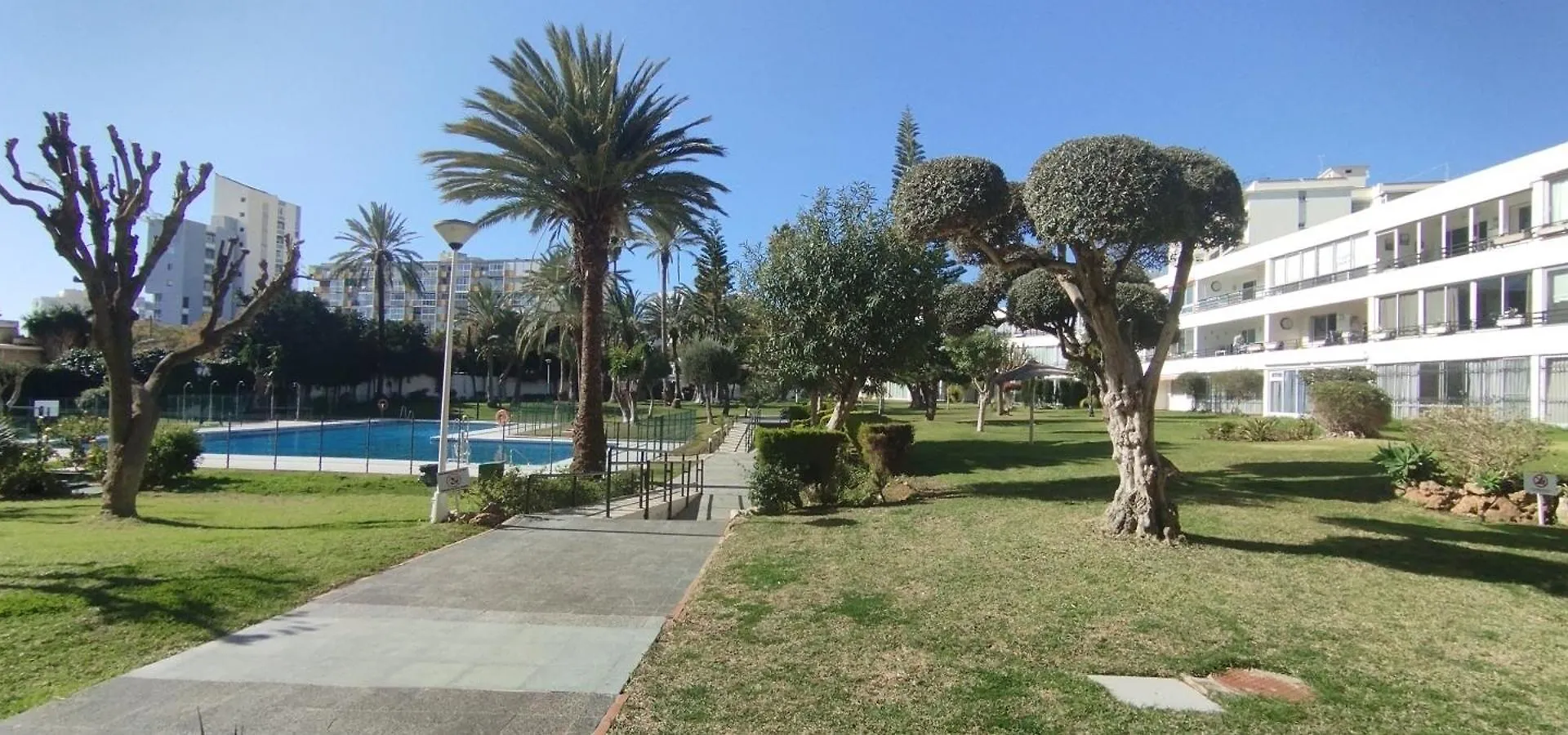 La Cruz Del Sur Daire Benalmádena 0*,  İspanya